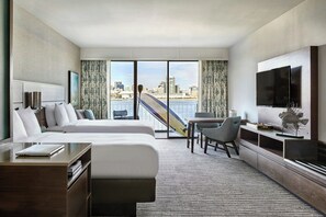 Egyptian cotton sheets, premium bedding, down comforters, pillowtop beds