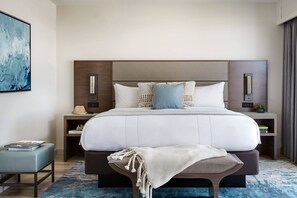Egyptian cotton sheets, premium bedding, down comforters, pillowtop beds