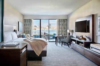 Egyptian cotton sheets, premium bedding, down comforters, pillowtop beds at Coronado Island Marriott Resort & Spa