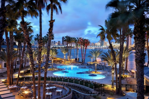 Coronado Island Marriott Resort & Spa