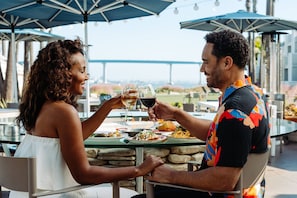Breakfast, lunch, dinner served; American cuisine, pool views