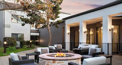 Courtyard by Marriott San Francisco Airport