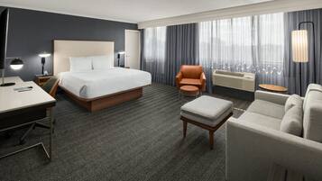 Zimmersafe, Schreibtisch, BĂŒgeleisen/BĂŒgelbrett, kostenlose Babybetten