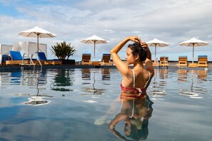 Outdoor pool, pool cabanas (surcharge), pool umbrellas