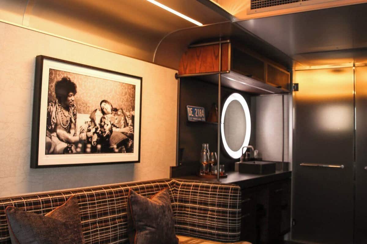 in-room safe, desk, laptop workspace, blackout curtains