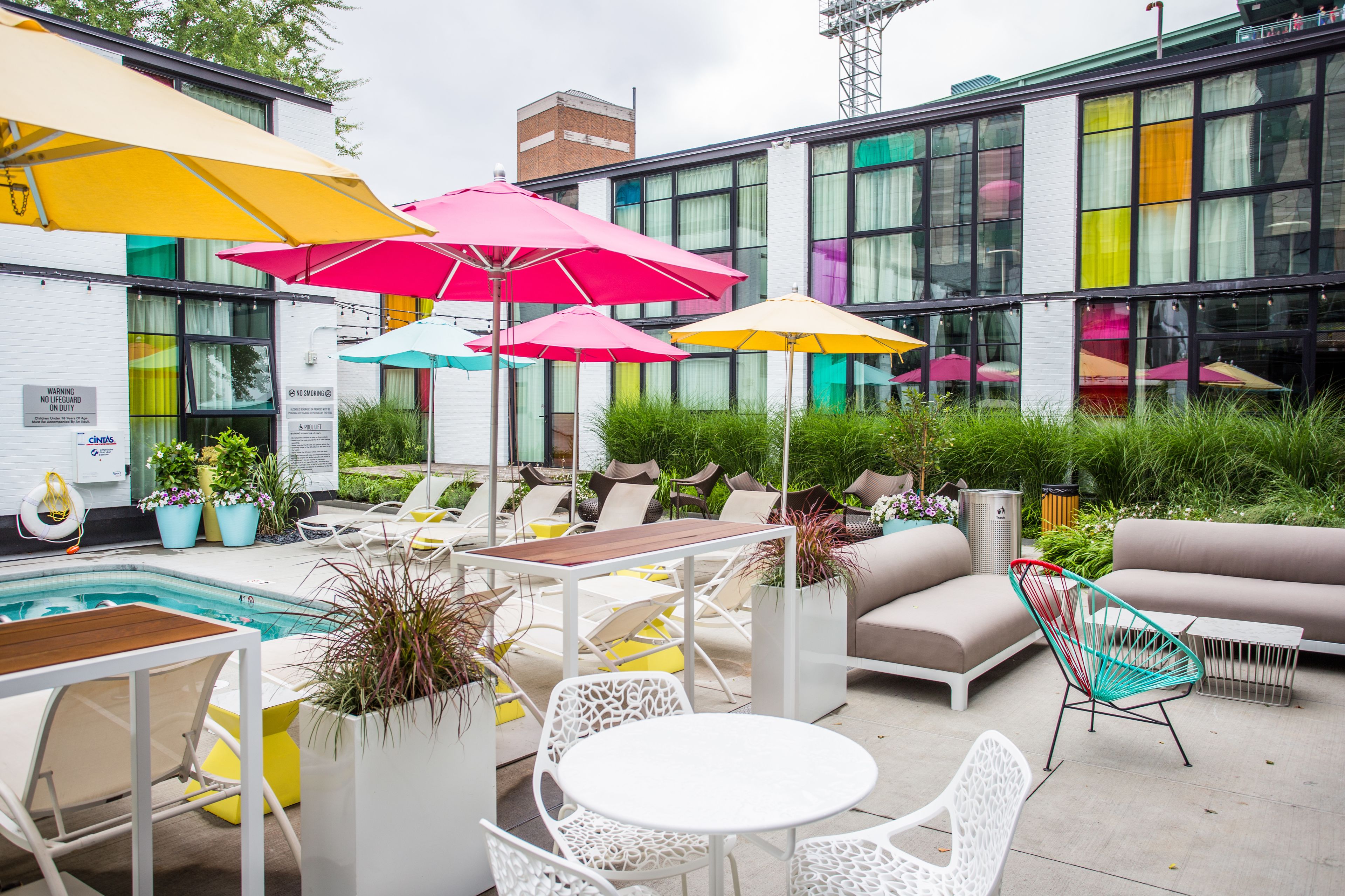 Standard Room, 1 King Bed, Accessible | Terrace/patio