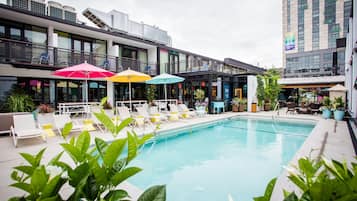 Outdoor pool, open 8:00 AM to 10:00 PM, pool umbrellas, sun loungers