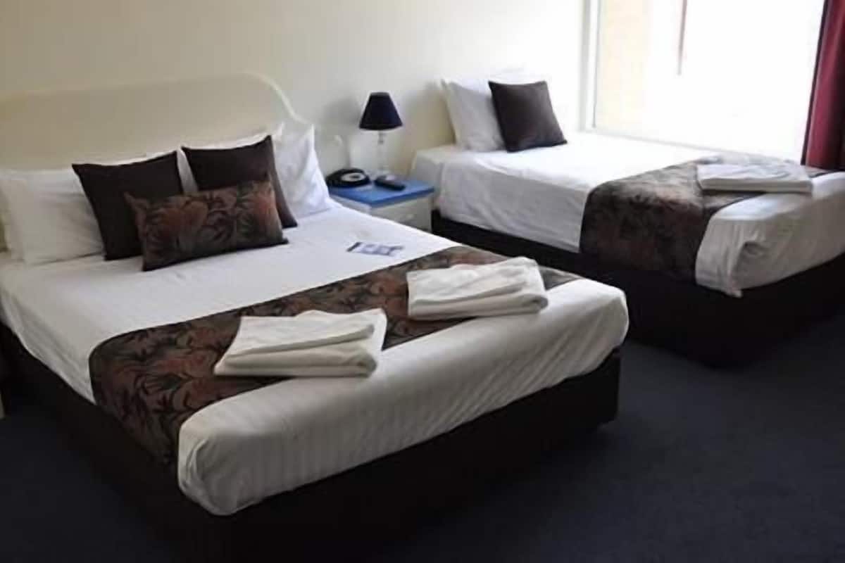 Desk, iron/ironing board, free cots/infant beds, rollaway beds