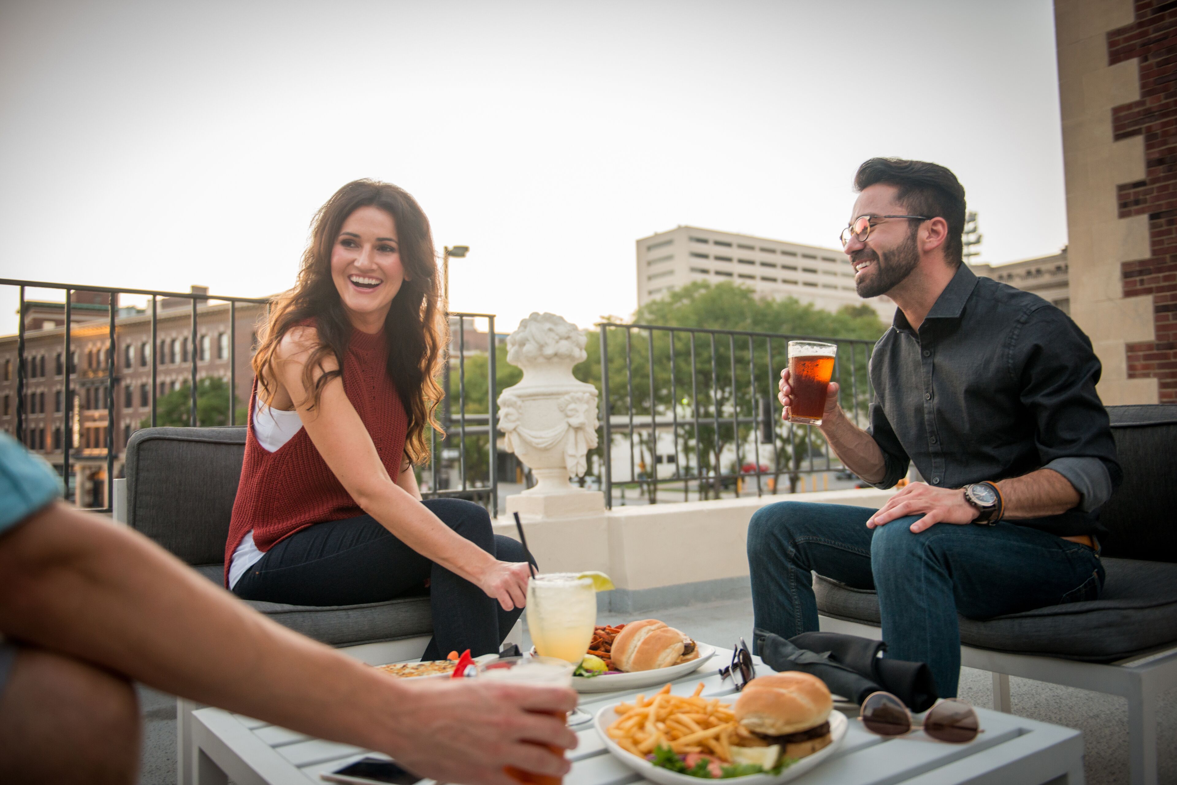 Breakfast and dinner served, American cuisine