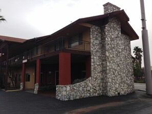 Exterior - Motel 6 Beaumont, CA (Beaumont)