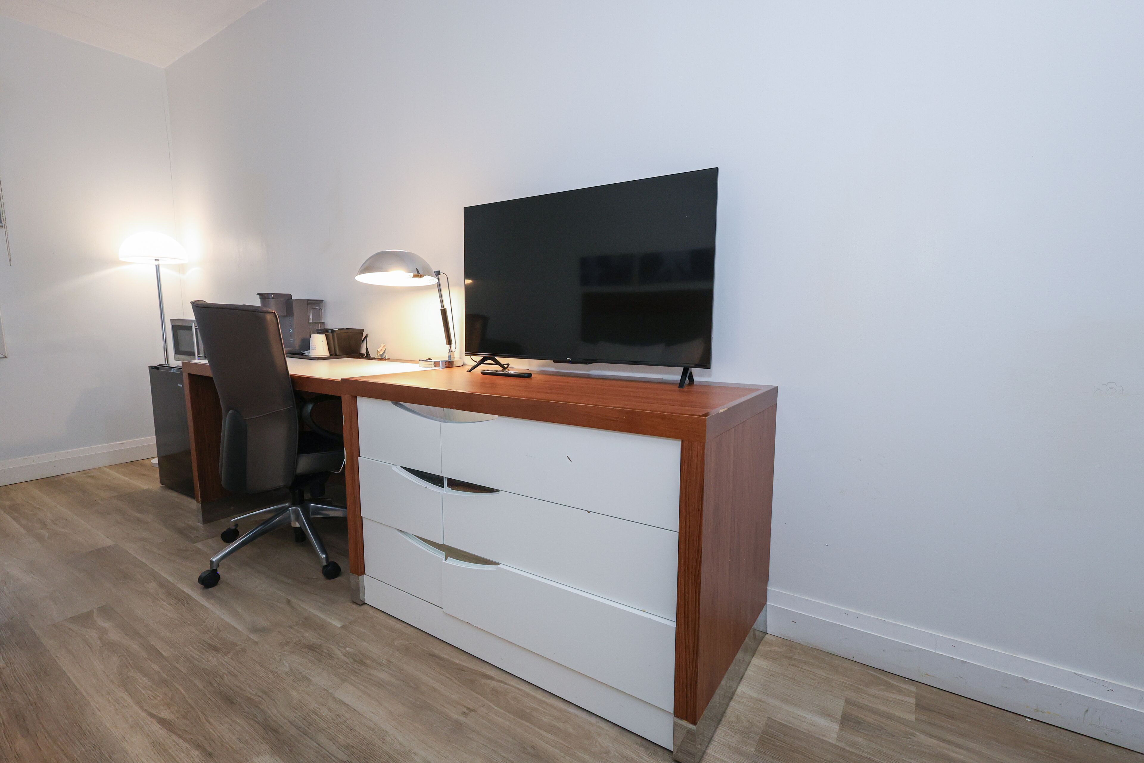 Photo - Travelodge by Wyndham Niagara Falls Lundys Lane