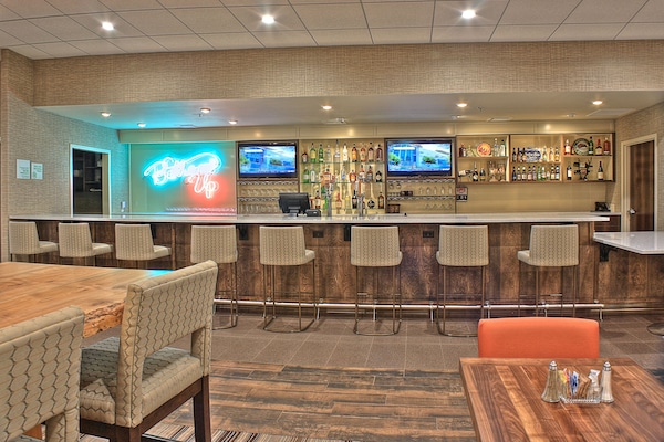 Sports bar