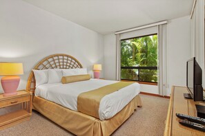 Individuell dekoriert, individuell eingerichtet, Bügeleisen/Bügelbrett