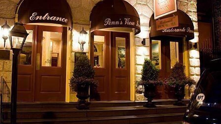 Penn's View Hotel