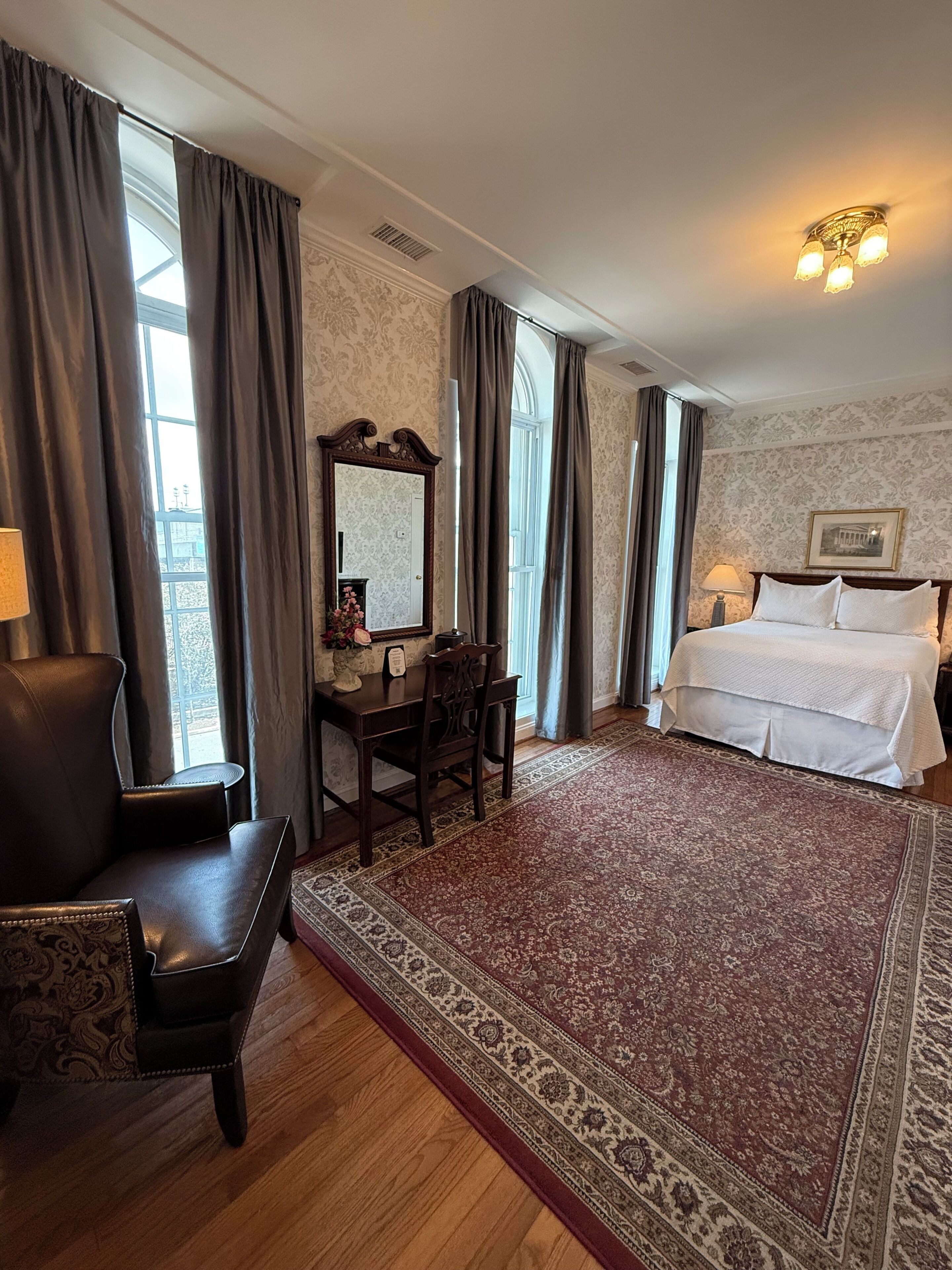 Premium Room, 1 QUEEN BED with the Riverview