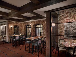 Se sirven almuerzos y cenas