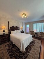 Premium Room, ONE QUEEN BED LARGE ROOM WITH LARGE PATIO RIVER VIEW | Premium bedding, down comforters, pillowtop beds, individually decorated