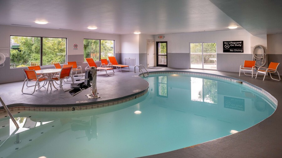 Hampton Inn Charleston-Downtown