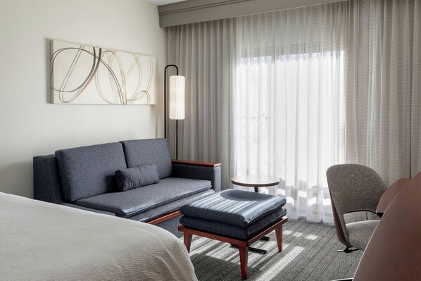 Suite, 1 chambre | Literie de qualité supérieure, bureau, fer et planche à repasser