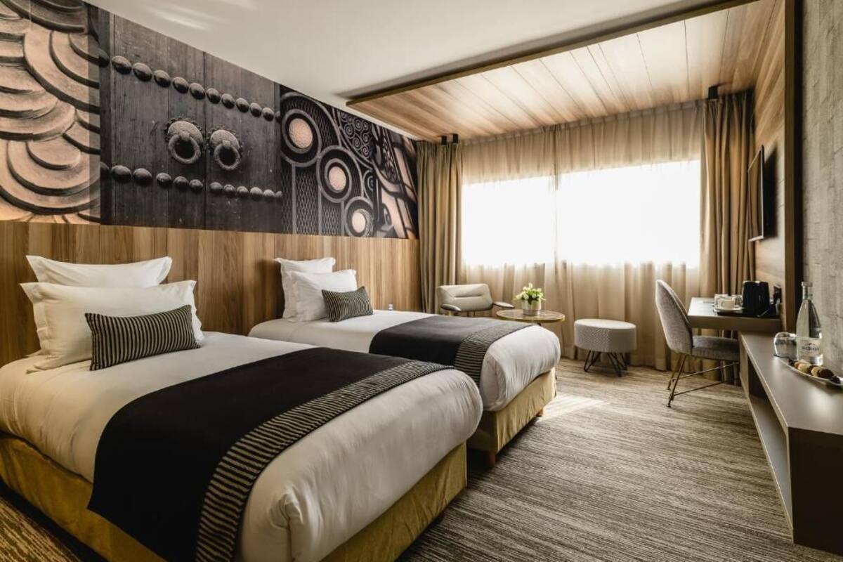 Premium bedding, minibar, in-room safe, desk