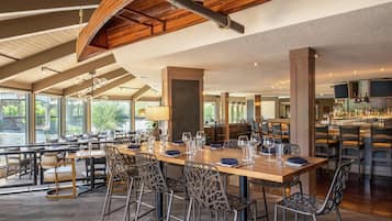 بار (في المنشاة)