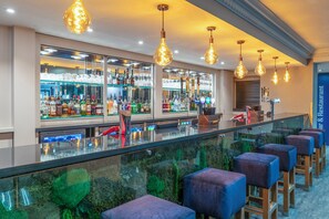 Bar (en la propiedad)