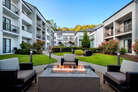 Courtyard by Marriott Tarrytown Westchester County - Image 5