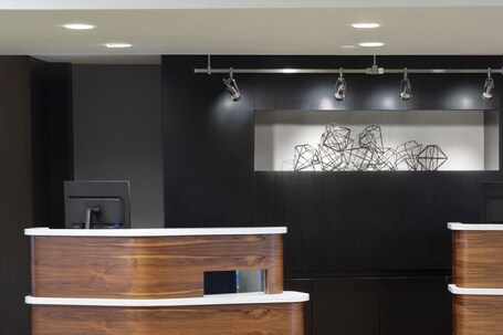 Courtyard by Marriott Tarrytown Westchester County - Image 9