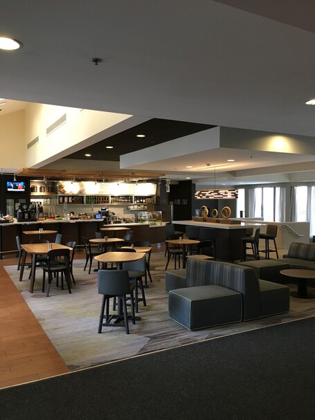 Courtyard by Marriott Tarrytown Westchester County - Image 12