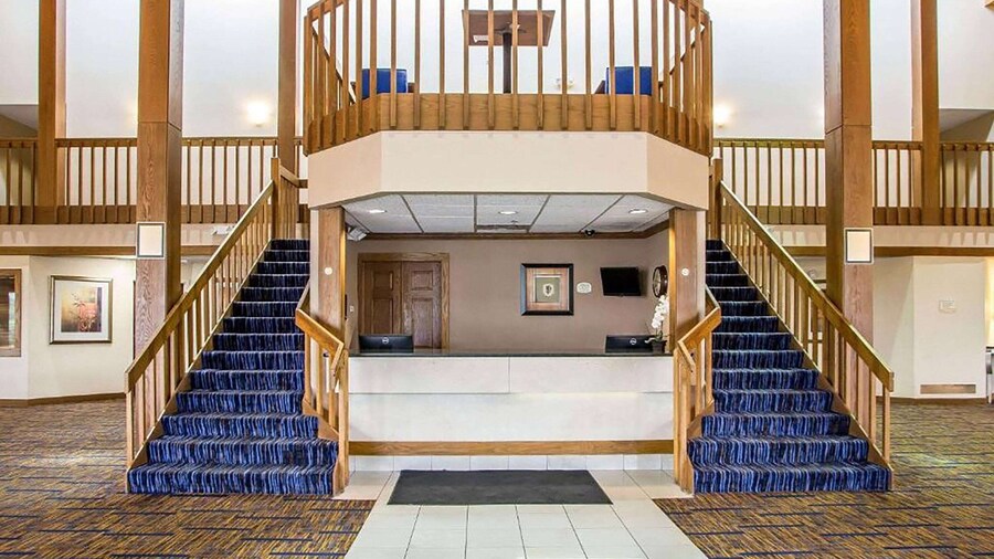 Howard Johnson by Wyndham Merrillville