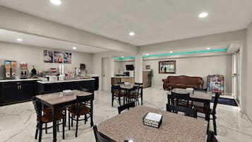 Desayuno continental incluido todos los días