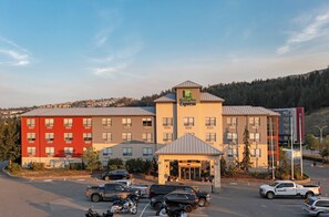 Exterior - Holiday Inn Express Kamloops by IHG (Kamloops)