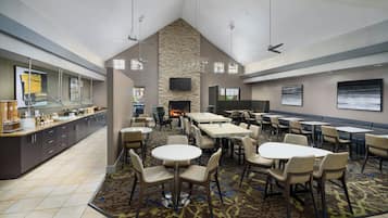 Desayuno continental incluido todos los días