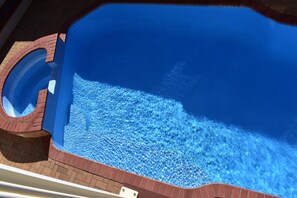 Outdoor pool - Best Western Bundaberg Cty Mtr Inn (Bundaberg West)