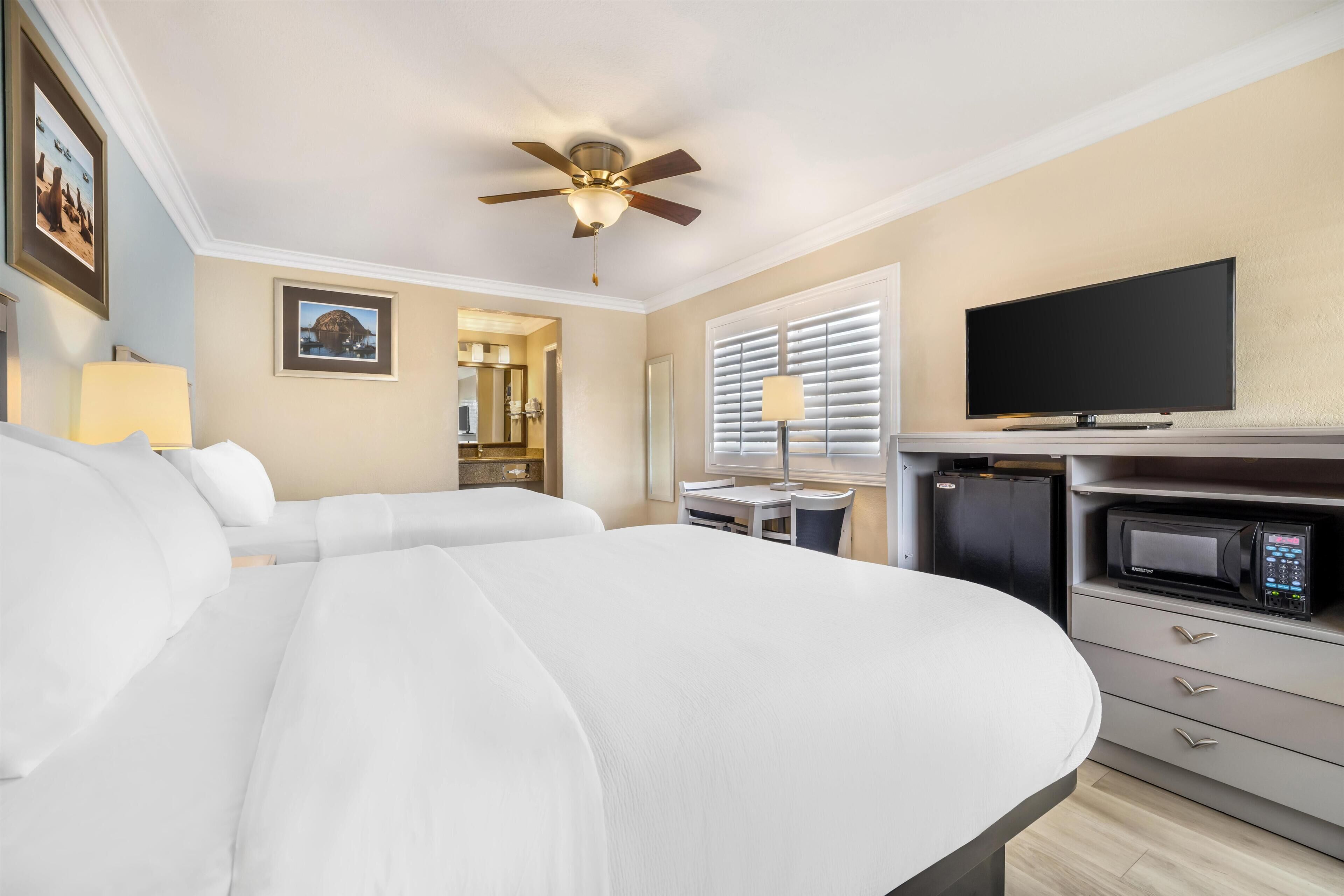 Premium bedding, in-room safe, desk, laptop workspace