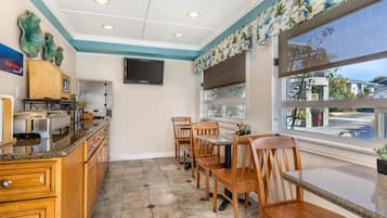 Free daily full breakfast