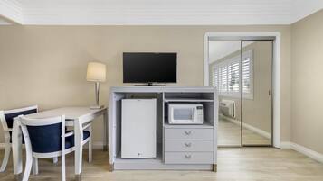 Standard Room, 2 Queen Beds, Non Smoking, Refrigerator (Larger Room) | Premium bedding, in-room safe, desk, laptop workspace