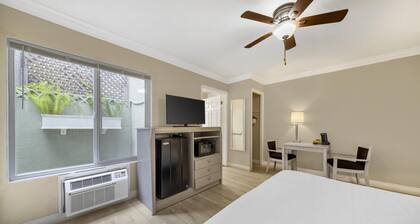 Best Western Tradewinds