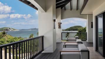 Hawks Nest 3 Bedroom Villa | Terraza o patio
