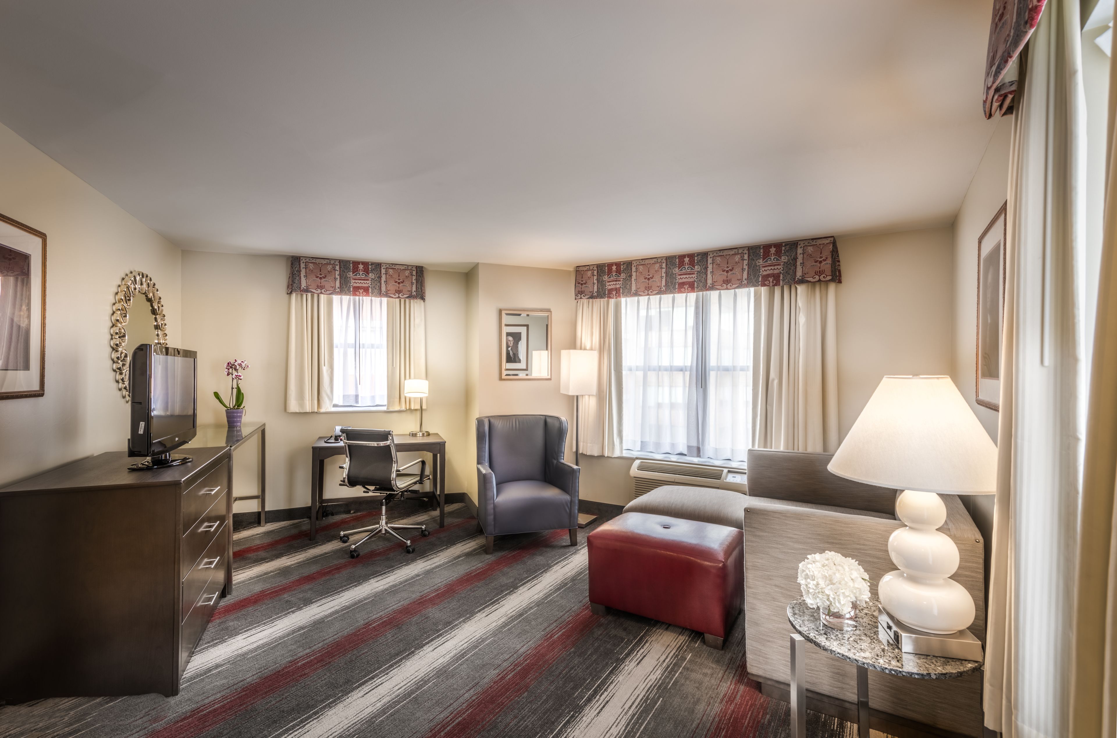Photo - West End Washington DC, Tapestry Collection by Hilton