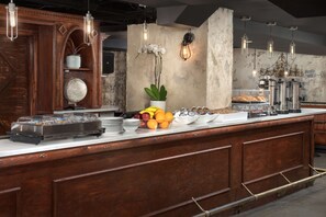 Daily buffet breakfast (USD 18.00 per person)