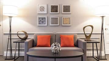 Egyptian cotton sheets, premium bedding, pillowtop beds, in-room safe