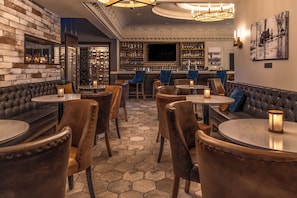 2 Restaurants; Frühstück, Mittagessen und Abendessen werden serviert