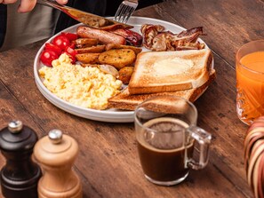 Daily buffet breakfast (EUR 19 per person)