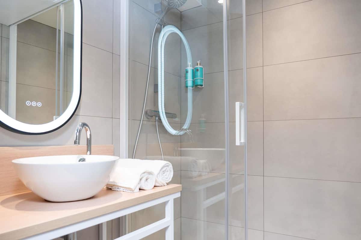 Superior Room, 1 Double Bed with Sofa bed | 1 bedroom, memory foam beds, in-room safe, desk