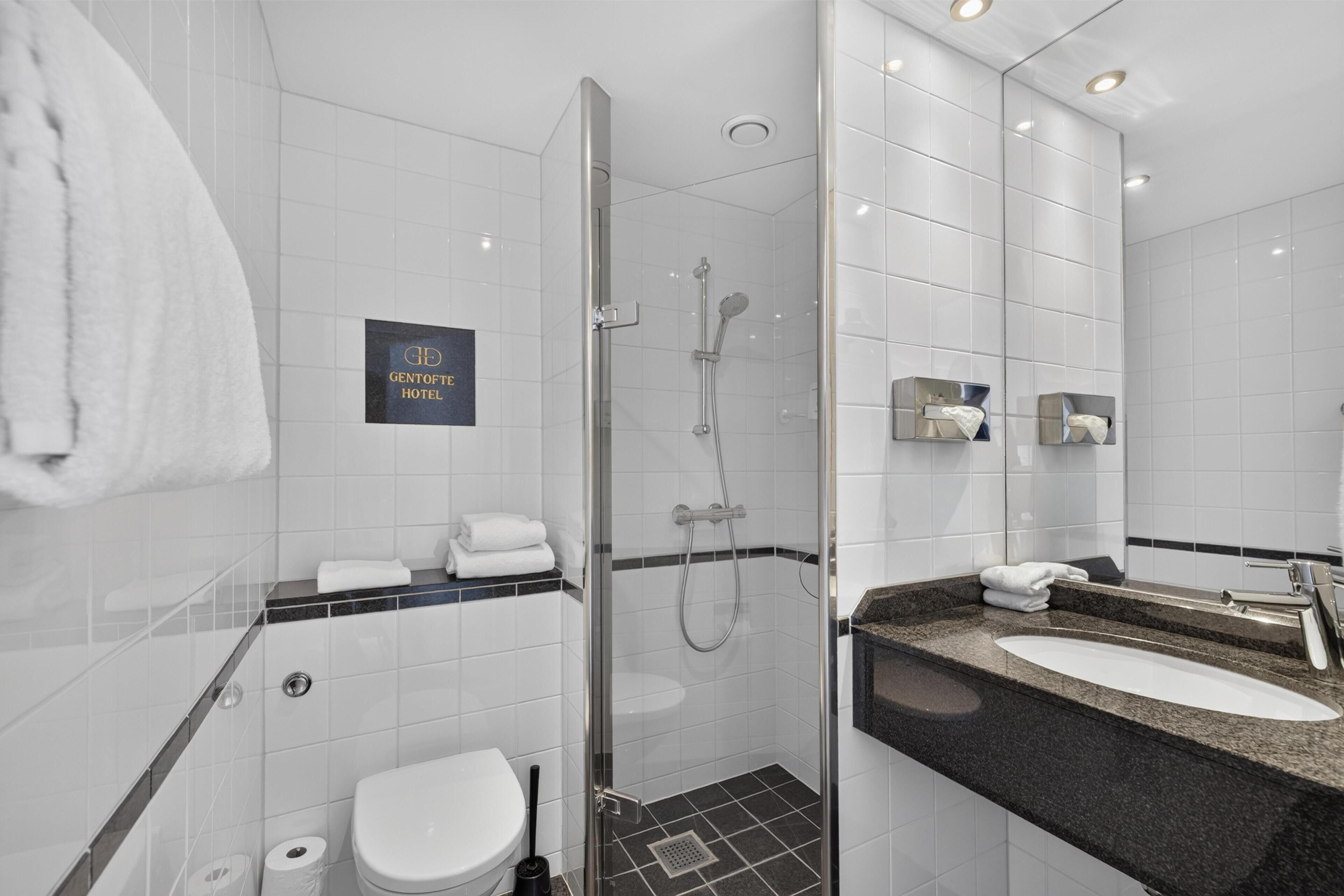 Shower, eco-friendly toiletries, hair dryer, heated floors