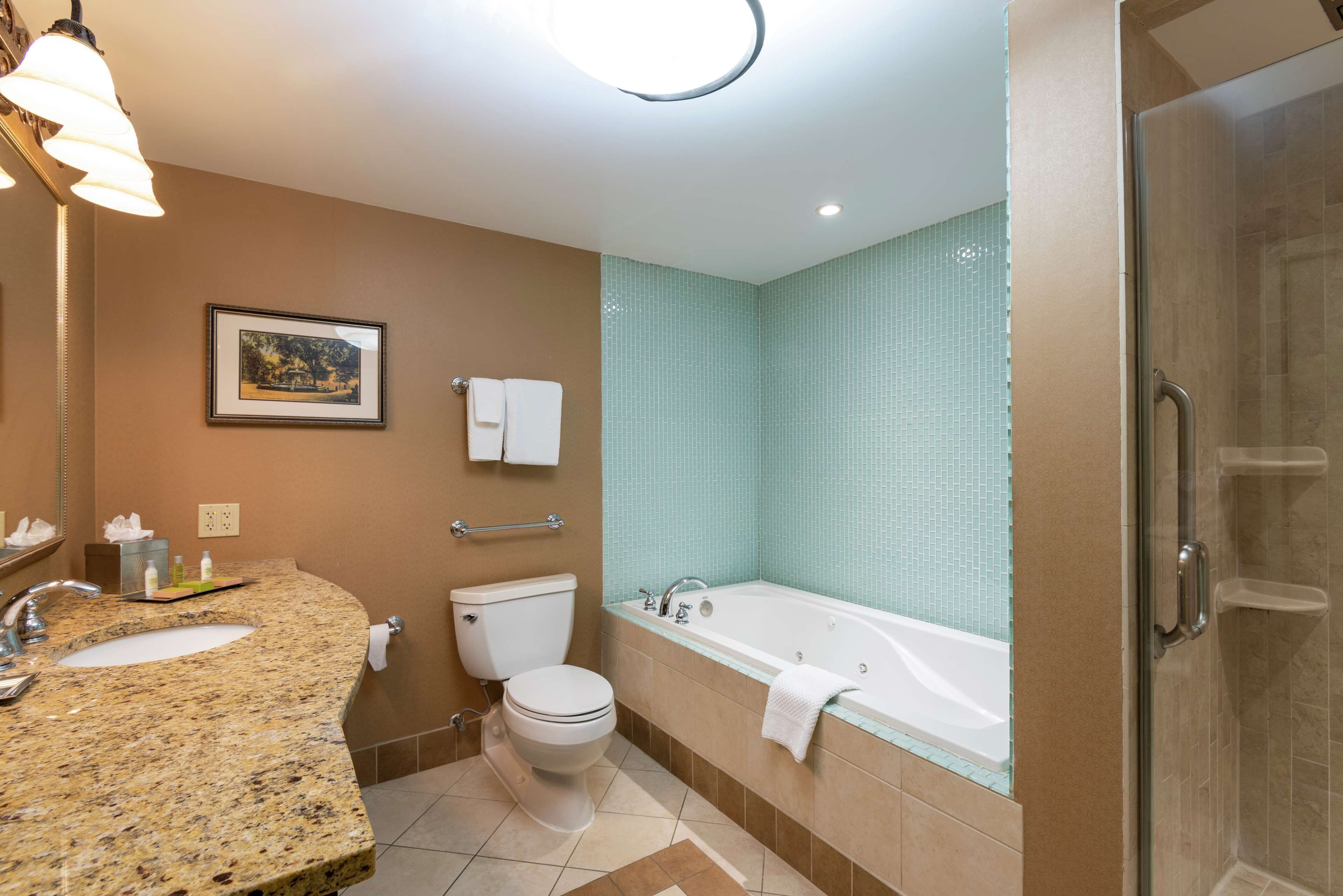 junior suite, 1 king bed | bathroom | free toiletries, hair dryer, towels, soap