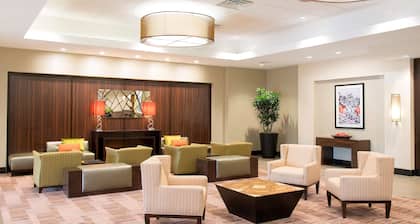DoubleTree by Hilton Hotel Grand Rapids Airport