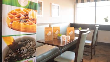 Free daily buffet breakfast