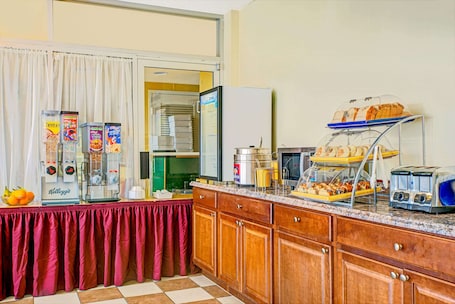 Desayuno continental incluido todos los días